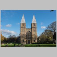Southwell Minster, photo by DeFacto on Wikipedia,2.jpg